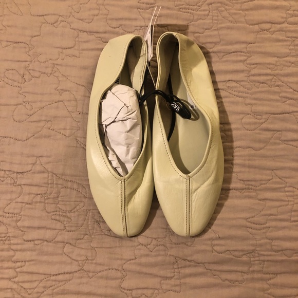 Airfit Butter Soft Cream Color Leather Ballet Flats EU 38 - Picture 3 of 12